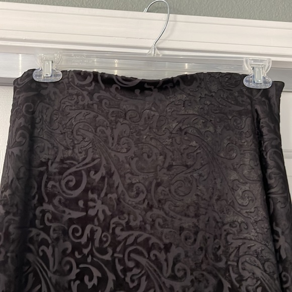 Amanda Smith Pull on skirt Size L - Picture 2 of 8